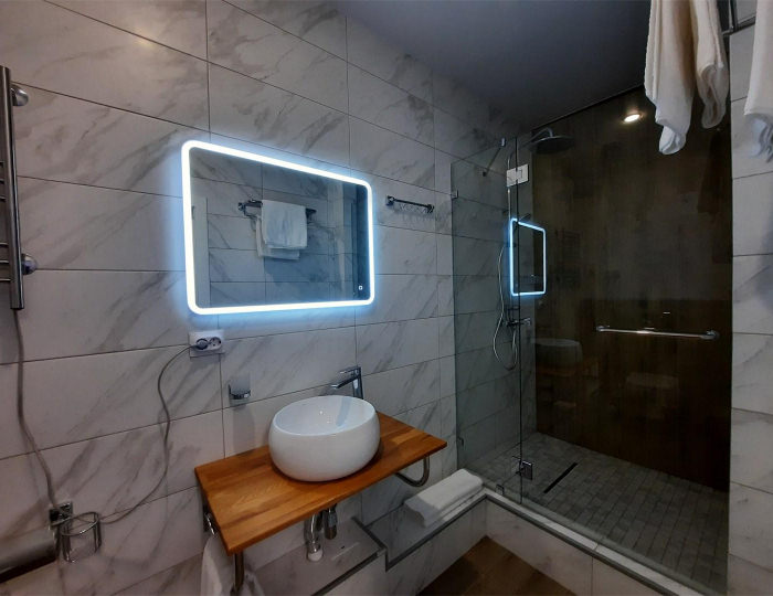 2-комнатный номер люкс с 1 двуспальной кроватью - Отель «В теме» Самара