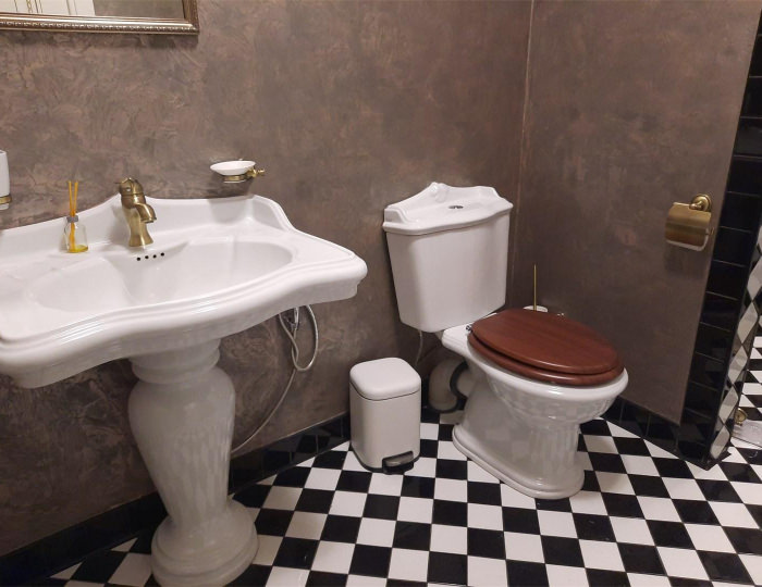 2-комнатный номер люкс президентский с 1 двуспальной кроватью - Отель «В теме» Самара