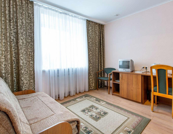 Номер люкс стандарт с 2 односпальными кроватями (с завтраком) - Отель «Авиаотель» Берёза