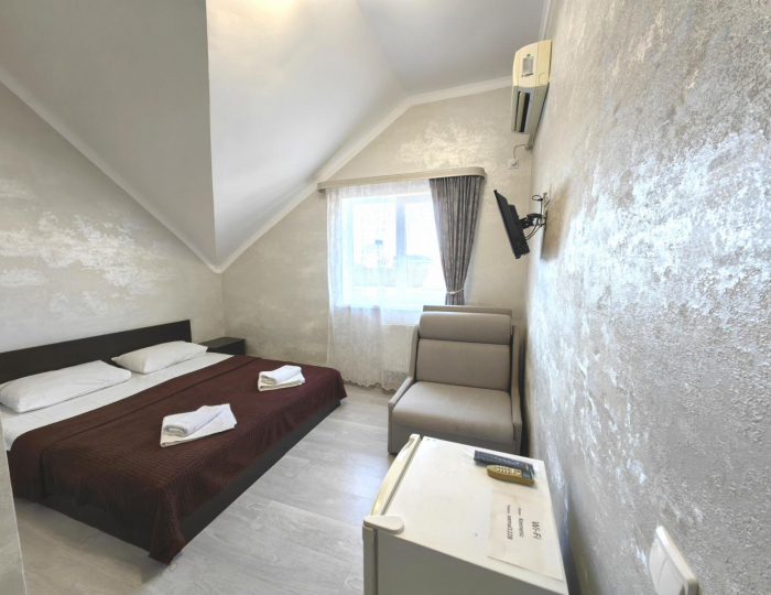 2-местный номер стандарт комфорт - Гостевой дом «Ух ты, мы вышли из Бухты» Сириус