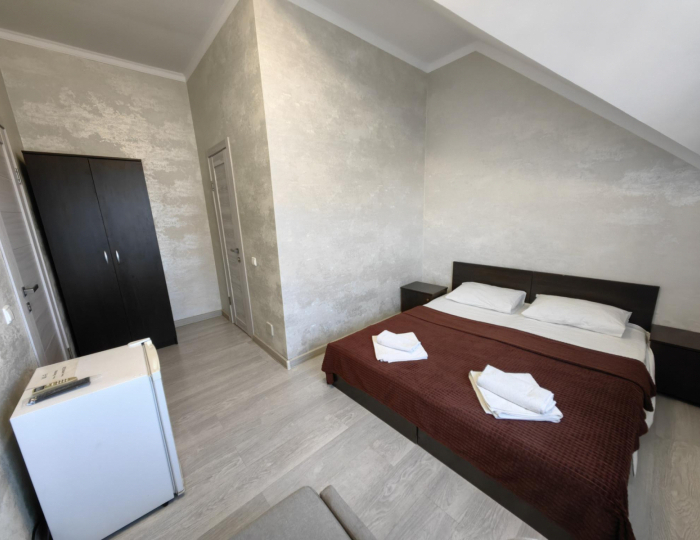 2-местный номер стандарт комфорт - Гостевой дом «Ух ты, мы вышли из Бухты» Сириус