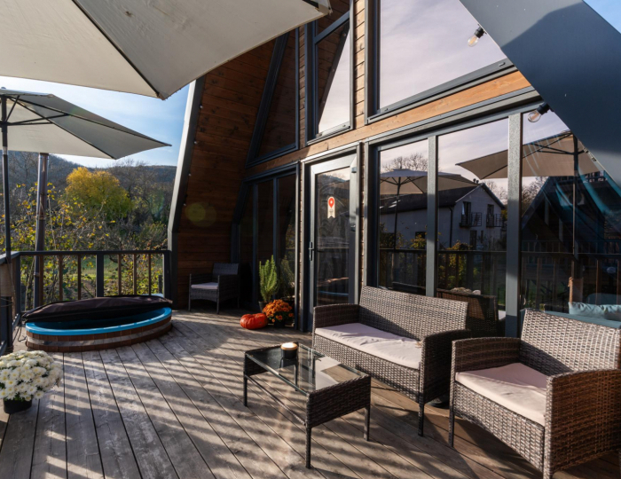 Коттедж премиум Лесной - Глэмпинг Leo Land Glamping / Лео Ленд Глэмпинг Береговое