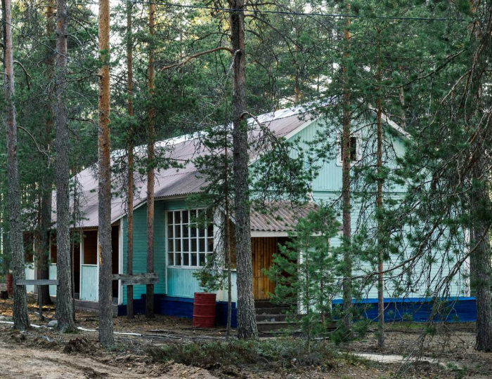 Апартаменты 4-местные в доме на 9 номеров с отдельным входом - База отдыха «Северное сияние» Курмойла