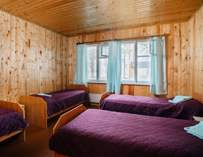 Апартаменты 4-местные в доме на 9 номеров с отдельным входом - База отдыха «Северное сияние» Курмойла