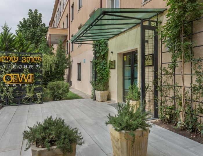 Отель «Old Wall Tbilisi / Олд Волл Тбилиси» Тбилиси