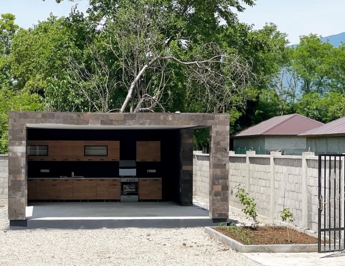 Коттеджный комплекс «Ugolёk Eco Village / Уголёк Эко Вилладж» Пицунда
