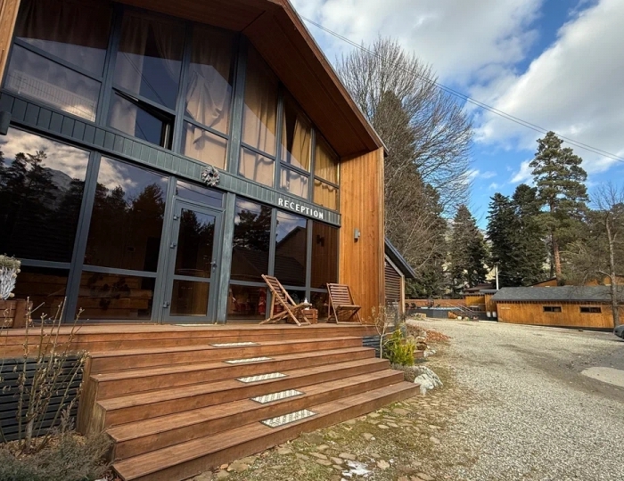 Отель «Dreamland Villas / Дримлэнд Виллас» Архыз