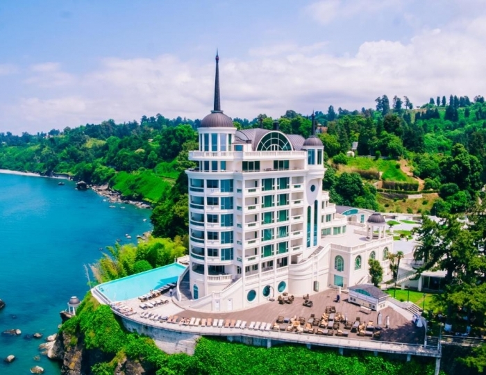 Отель Castello Mare Hotel & Wellness Resort / Кастелло Маре Отель & Велнесс Резорт Цихисдзири