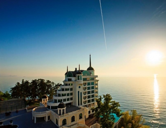Отель Castello Mare Hotel & Wellness Resort / Кастелло Маре Отель & Велнесс Резорт Цихисдзири