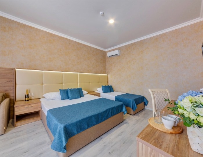 Комфорт 3х-местный - Отель «Атлас» Геленджик