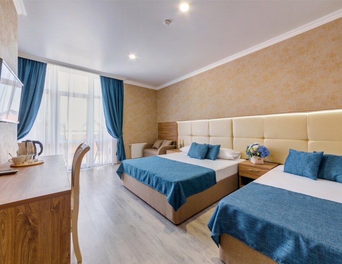 Комфорт 3х-местный - Отель «Атлас» Геленджик