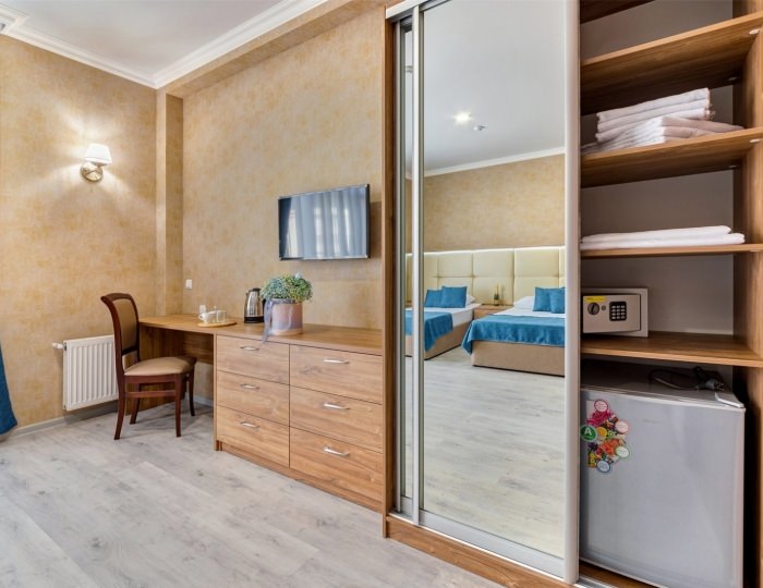 Комфорт 3х-местный с видом на город - Отель «Атлас» Геленджик