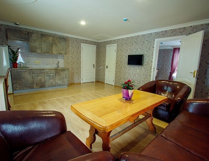 Люкс с кухней и балконом - Отель «Атлас» Геленджик