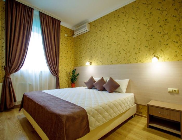 Люкс 2-комнатный 4-местный - Отель «Атлас» Геленджик