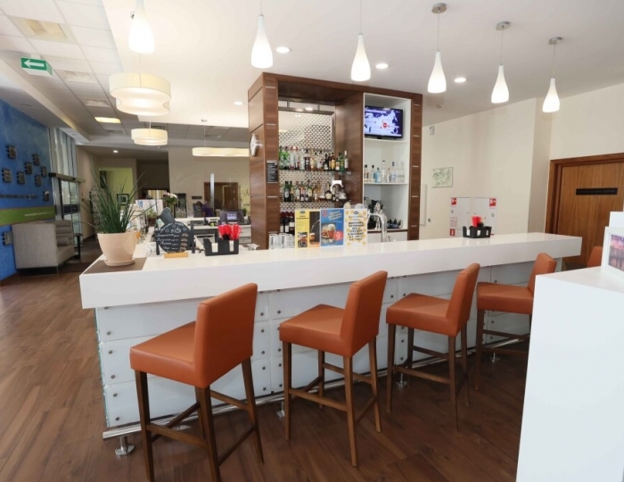 Рестораны и бары - Отель Hampton by Hilton Ufa / Хэмптон Хилтон Уфа