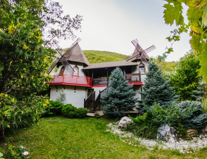 Загородный клуб «Лесная Заимка» Геленджик