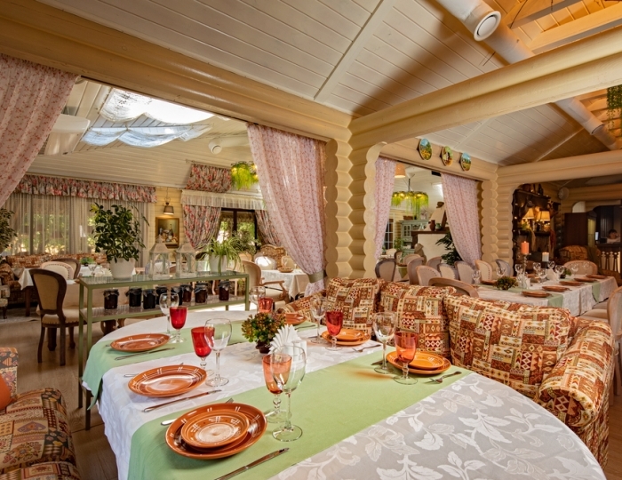 Рестораны и бары - Загородный клуб «Лесная Заимка» Геленджик