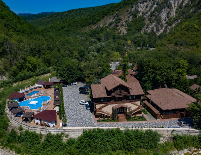 Загородный клуб «Лесная Заимка» Геленджик