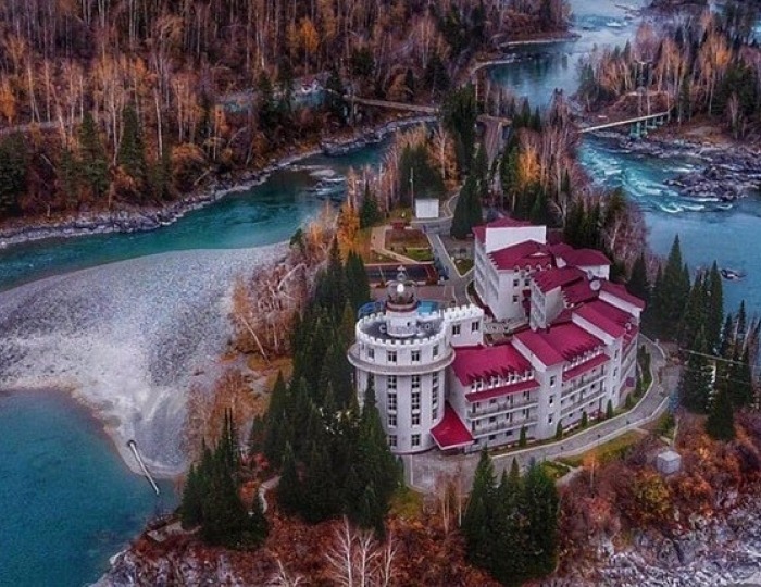Отель «Корона Алтая» Катунь