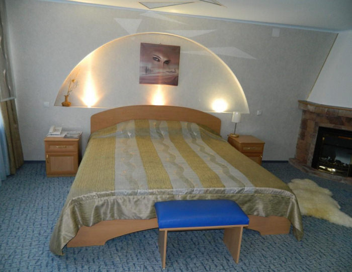 1-местный однокомнатный Джуниор Сюит - Отель «Салют» Орел