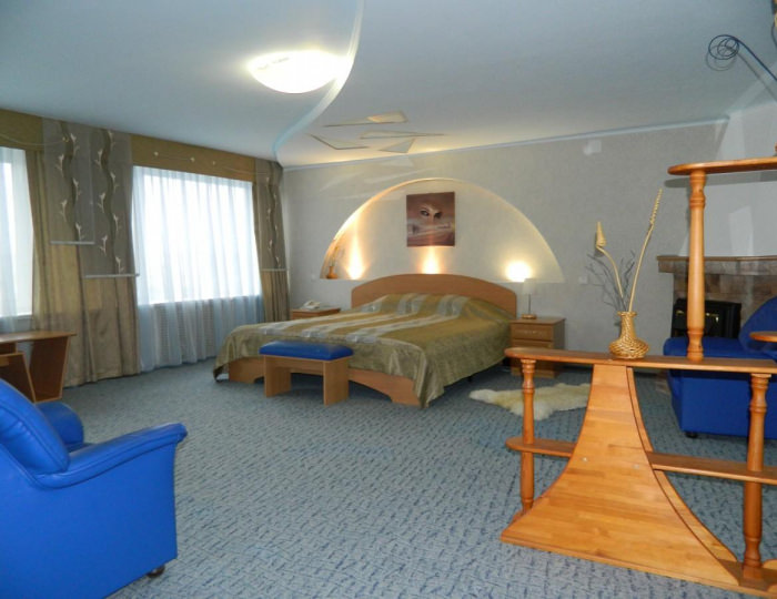 1-местный однокомнатный Джуниор Сюит - Отель «Салют» Орел