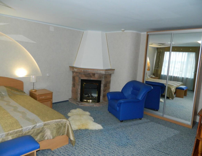 1-местный однокомнатный Джуниор Сюит - Отель «Салют» Орел