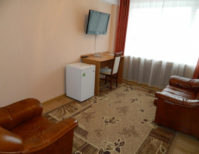 Высшей категории Люкс с двумя односпальными кроватями - Отель «Салют» Орел