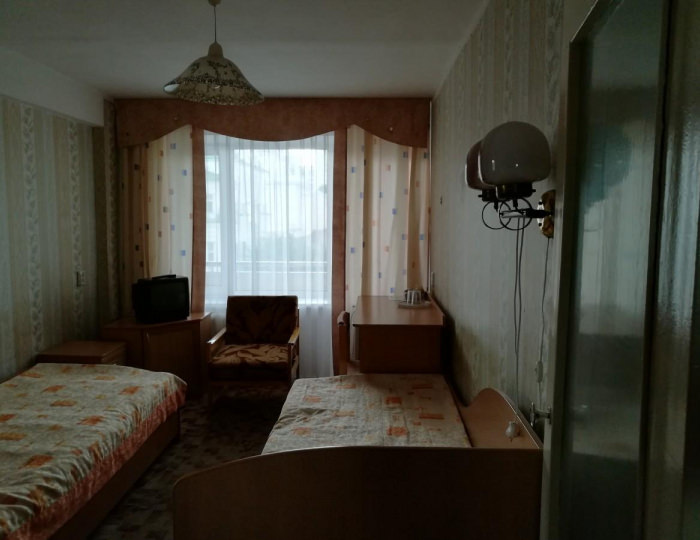 Первой категории Эконом с двумя односпальными кроватями - Отель «Салют» Орел