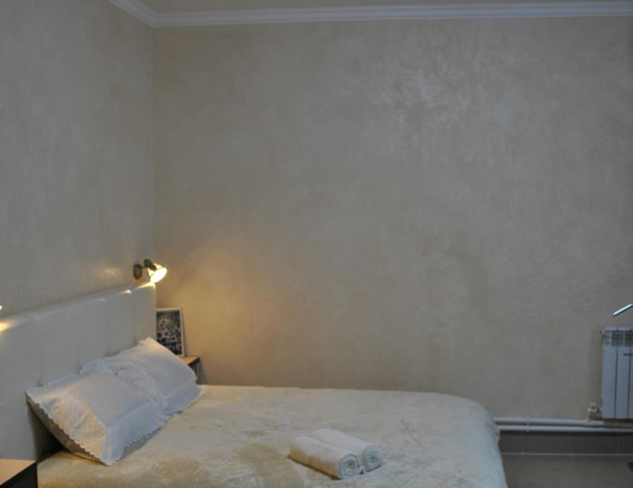 Белый Люкс с 1 двуспальной кроватью - Мини-отель «Капитан» Орел