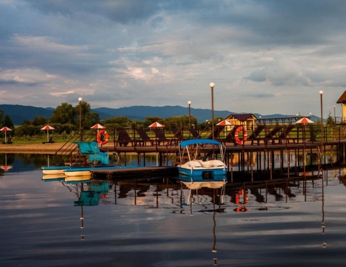 Парк-отель Алтай Green / Алтай Грин Новотырышкино