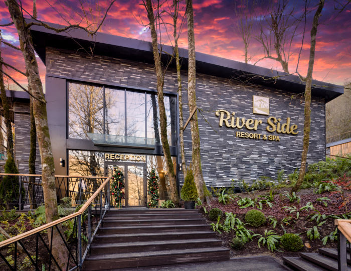 Эко-отель RIVER SIDE Resort & Spa / Ривер Сайд Резорт и СПА Красная Поляна