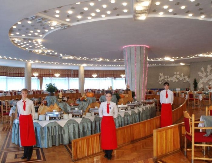 Обеденный зал, корпус 1 - Санаторий «Подмосковье УДП РФ»