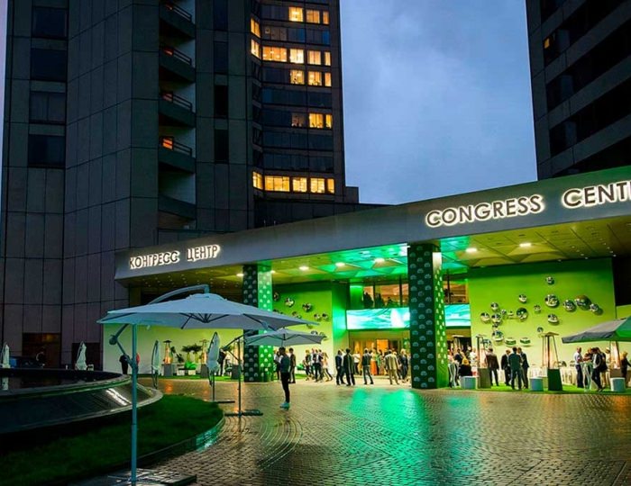 Отель Plaza Garden Moscow WTC (Плаза Гарден) ex. Краун Плаза