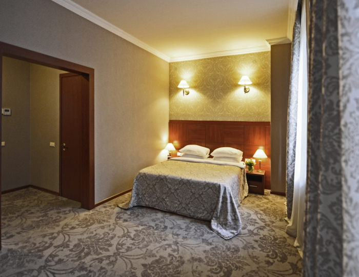 Standard 2-местный - Отель Astoria Hotel / Астория Тбилиси Standard 2-местный - Отель Astoria Hotel / Астория Тбилиси