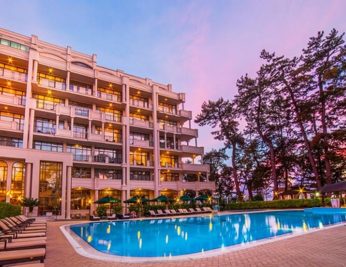 Отель Georgia Palace Hotel / Джорджиа Палас Кобулети