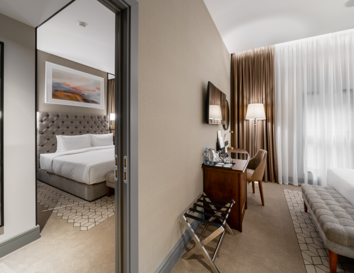 KING COMFORT ROOM - Отель Chekhoff Hotel Moscow Curio Collection by Hilton / Чехофф Отель Москва Кьюрио Коллекшн бай Хилтон