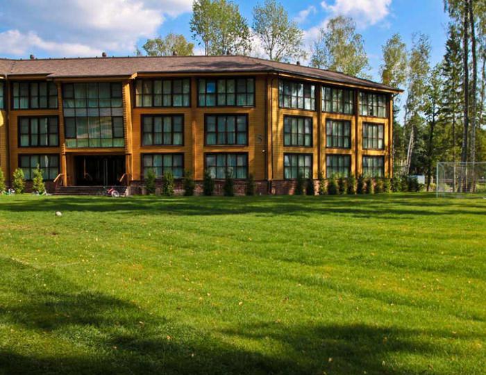 Отель LES Art Resort / Лес Арт Резорт