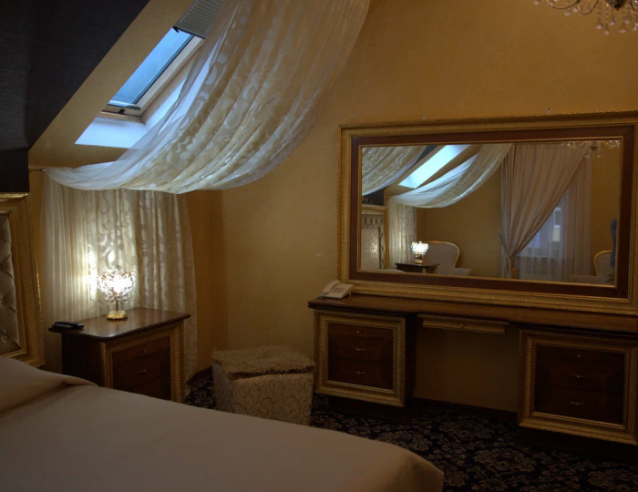 Люкс 3 местный 2 комнатный Люкс(Мансарда)№8 - Отель Dombay Palace / Домбай Пэлас