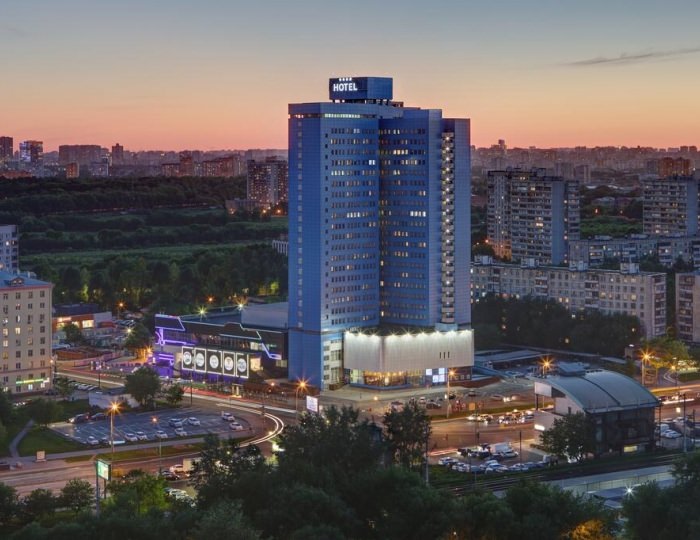 Отель «Парк Тауэр»