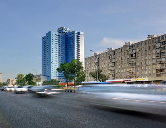 Отель «Парк Тауэр»