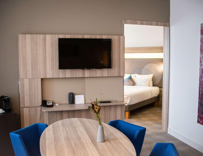Номер люкс - Отель Novotel Krasnoyarsk Center / Новотель Красноярск Центр