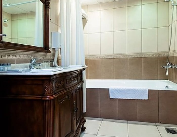 Делюкс - Отель Moscow Holiday Hotel / Москоу Холидей
