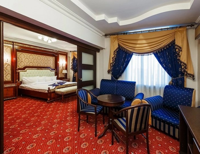 Люкс - Отель Moscow Holiday Hotel / Москоу Холидей