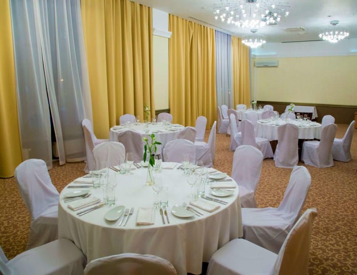 Рестораны и бары - Гостиница Cosmos Izhevsk Hotel / Космос Ижевск