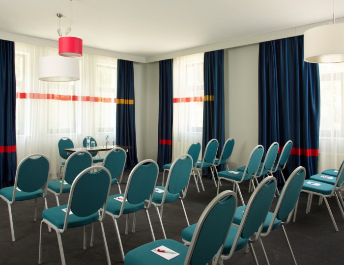 Переговорная комната «Smart Meeting Room» - Отель Park Inn by Radisson Rosa Khutor / Парк Инн Рэдиссон