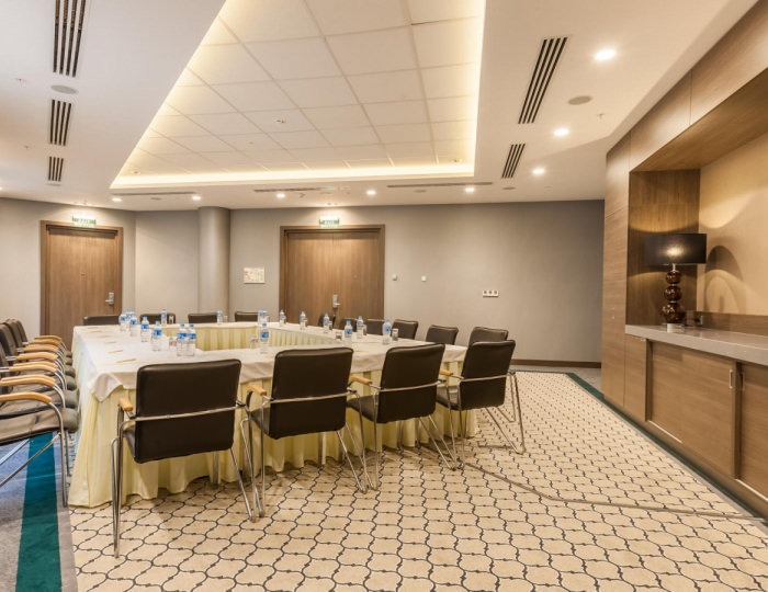 Конференц-залы - Отель DoubleTree by Hilton Tyumen / Даблтри Хилтон Тюмень