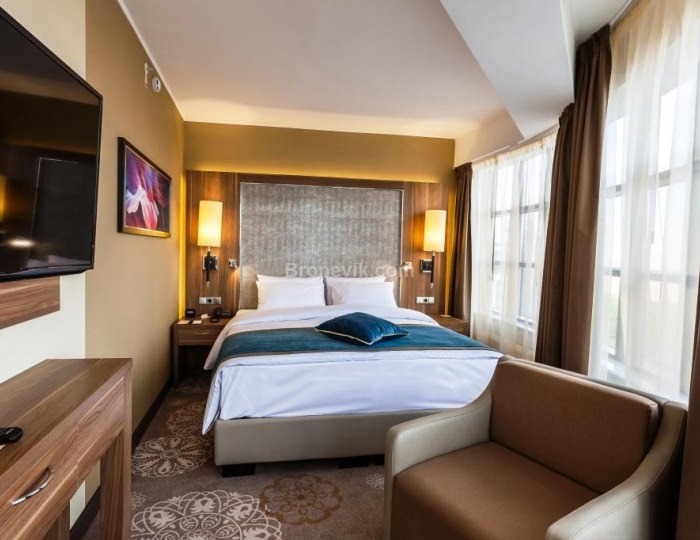 Номер делюкс - Отель DoubleTree by Hilton Tyumen / Даблтри Хилтон Тюмень