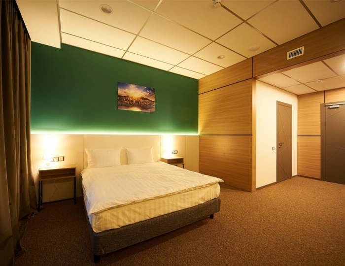 Стандарт с одной большой кроватью - Urban Hotel / Урбан Отель Омск