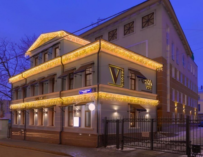 Отель V Hotel Tverskaya / В отель Тверская