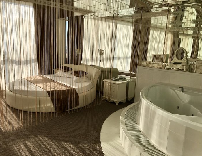ДЖУНИОР СЮИТ РОМАНТИКА - Сочи-Бриз SPA Отель